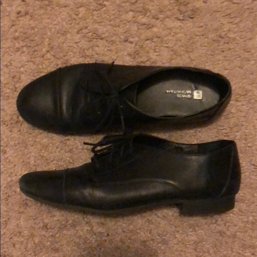 Black leather oxfords